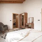 Teras Villa *
